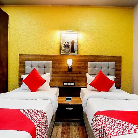 Super Hotel O Padma Manor Brahmapur 외부 사진