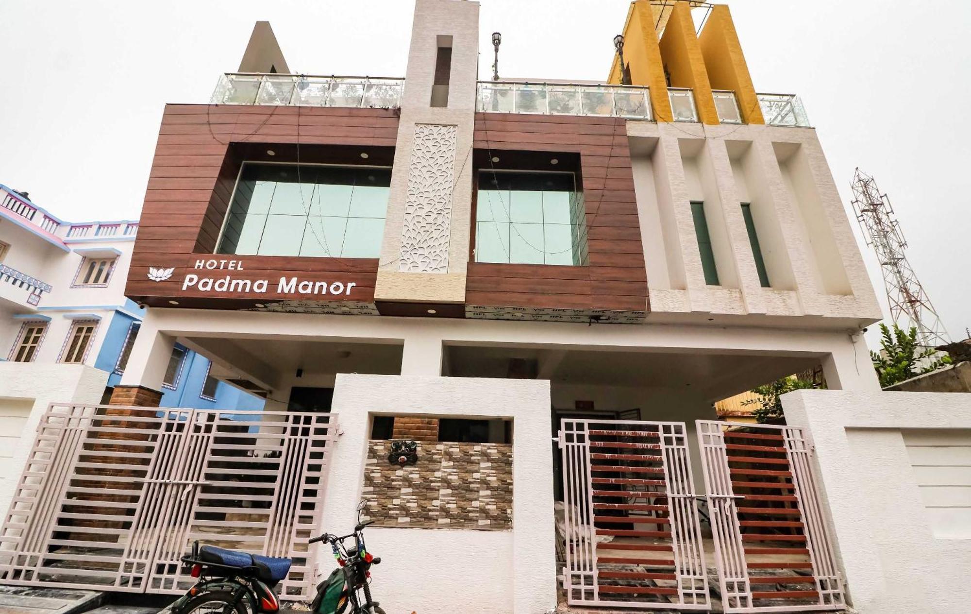 Super Hotel O Padma Manor Brahmapur 외부 사진